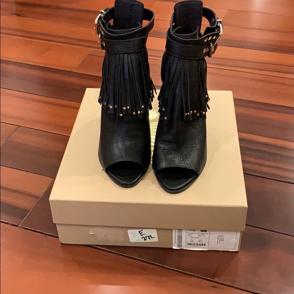 Burberry boots - Picture 3 of 11